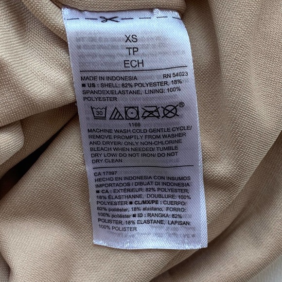 ON Old Navy Make It Fun One-Piece Swimsuit Purple - Picture 6 of 7